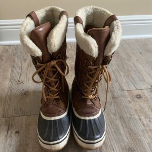 Portland Boot Company Water Resistant Duckboot